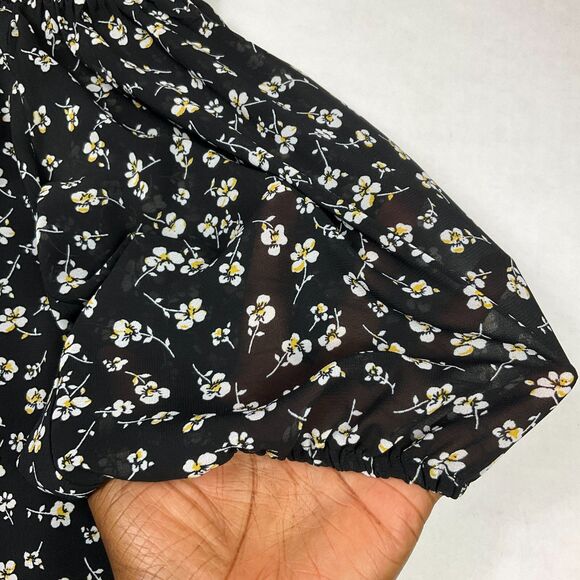 Pleione Blouse Floral Print Off The Shoulder Smocked Short Sleeve Shirt LARGE - Picture 4 of 11